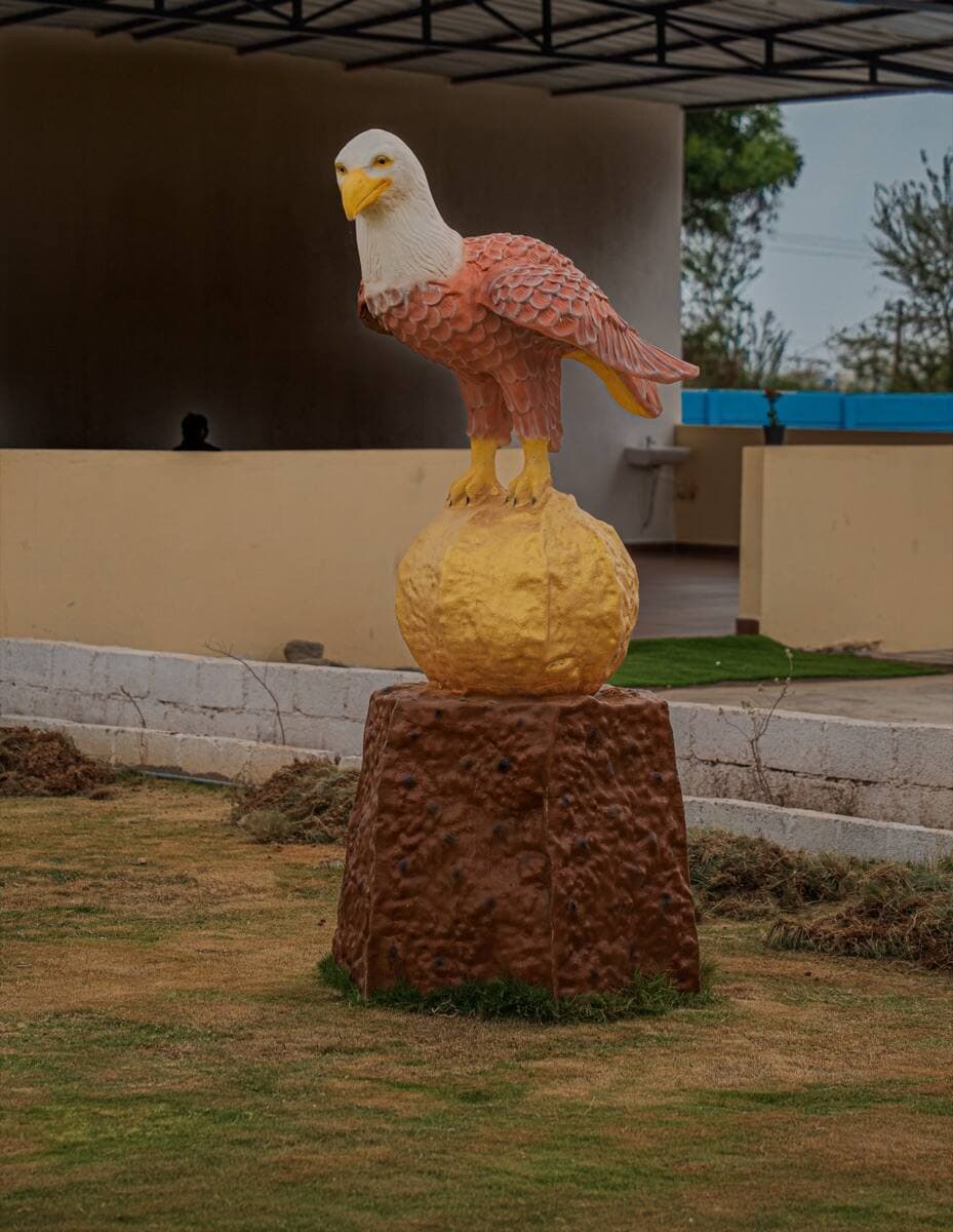 Handcrafted Animal Sculpture — Piece 05